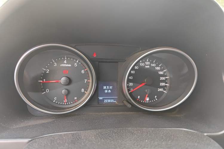 Used Haval H6 2015 Upgraded Model 1.5T Manual Two-Wheel Drive Elite Version