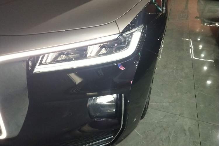 Used Hongqi H9 2022 3.0T Smart Connect Flagship Four-Seater Version