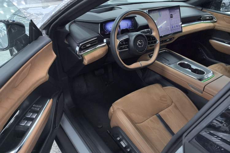 Used Mazda EZ-6 2024 Pure Electric 600 ZhiZun Edition
