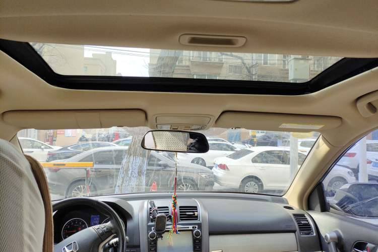 Used Honda CR-V 2010 2.4L automatic four-wheel drive luxury version