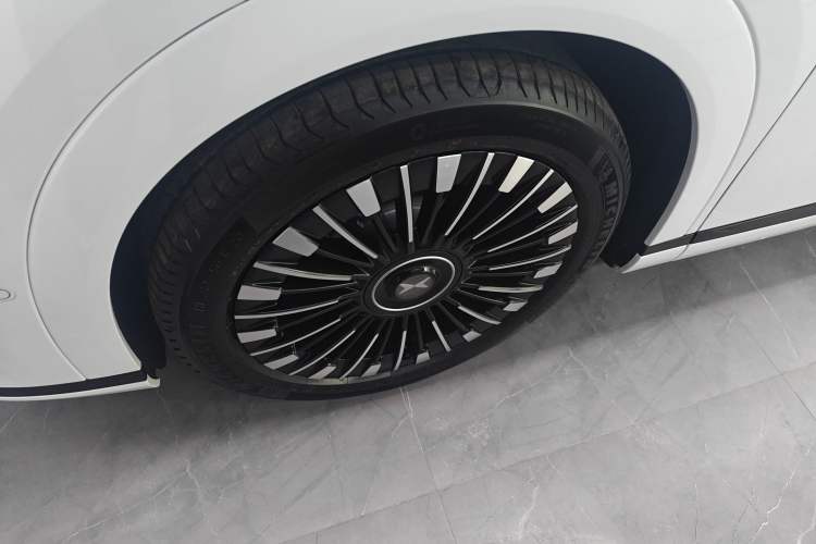 Used XPeng X9 2025 740 Ultra-Long Range Max