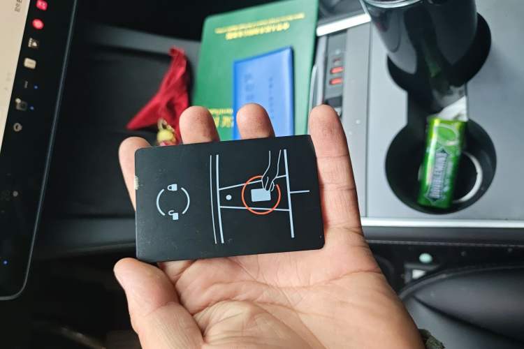 Used Tesla Model Y 2024 Rear-Wheel-Drive Version Vehicle Key