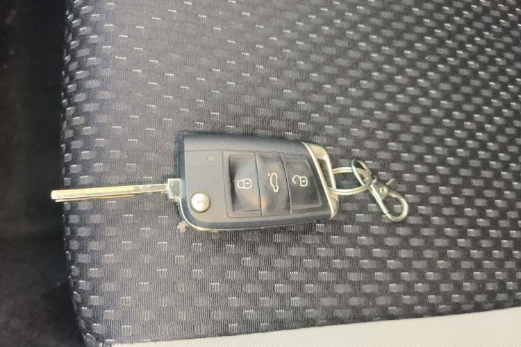 Used Volkswagen Tacqua 2023 200TSI DSG Joy-Connect Edition Vehicle Key