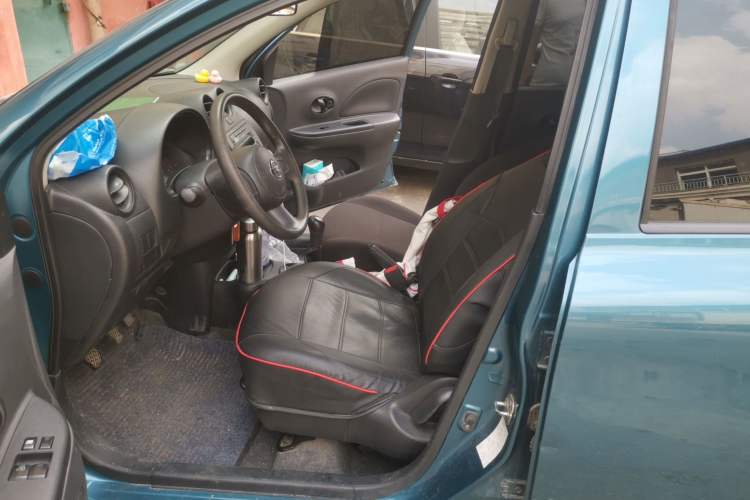 Used Nissan March 2015 1.2L Manual Easy-Enjoy Version
