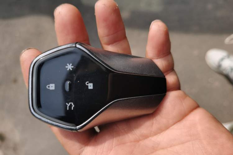 Used Hyptec HT 2023 670 Rear-Drive Ultra-High-Voltage NDA Version