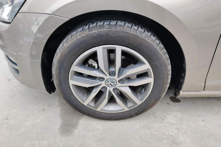 Used Volkswagen Golf 2016 230TSI Automatic Luxury Version