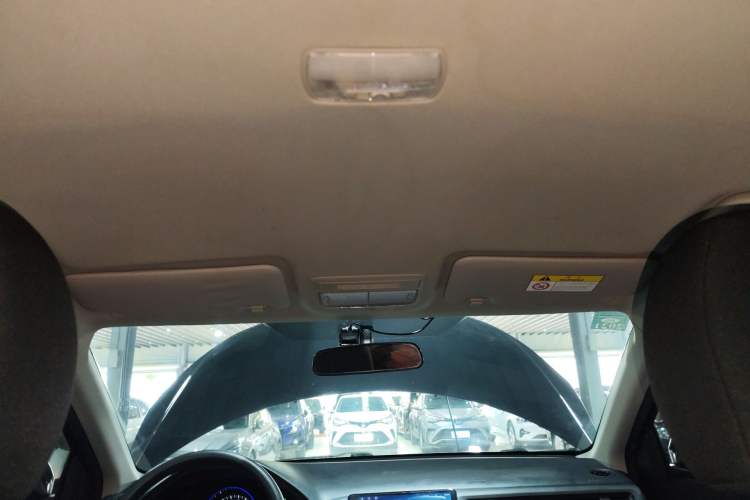 Used Honda Vezel 2017 1.5L CVT 2WD Comfort Model Headliner