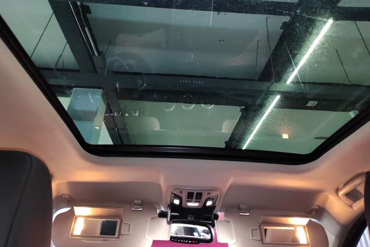 Used Wey VV7 2017 2.0T Flagship Model
