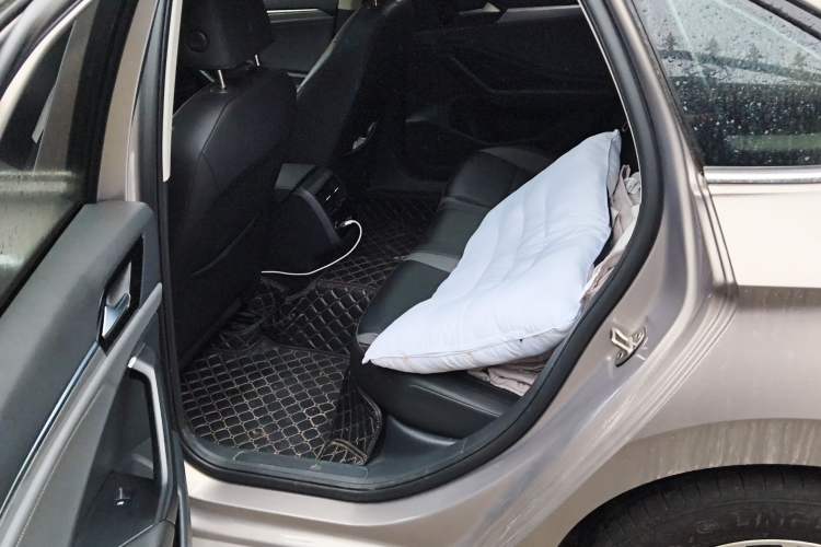 Used Volkswagen Sagitar 2019 200TSI DSG Comfort Version China VI Standard Left Rear Seat