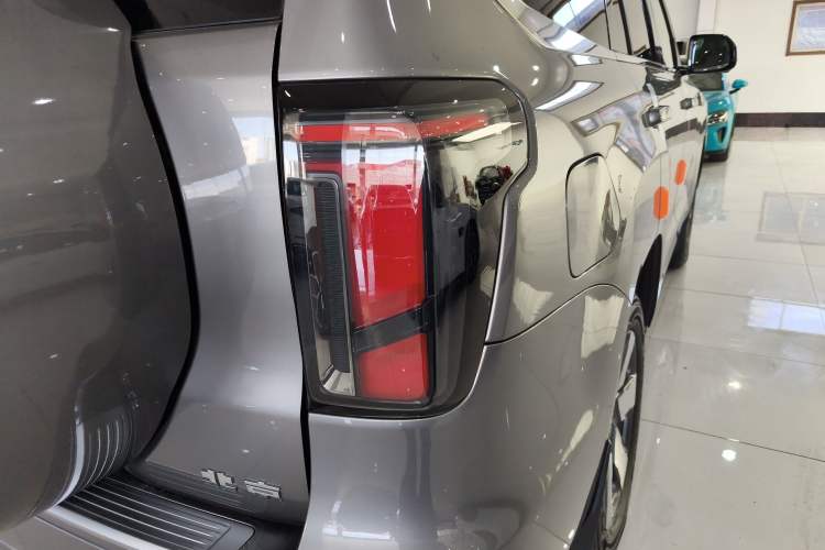 Used BAIC Off-Road BJ60 Leiting 2024 Magic Electric Drive Advanced Version 5 Seats
