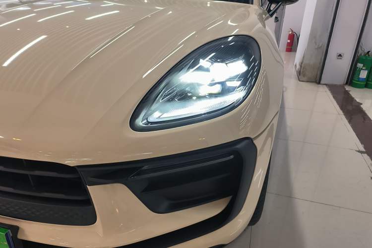 Used Porsche Macan 2022 Macan 2.0T