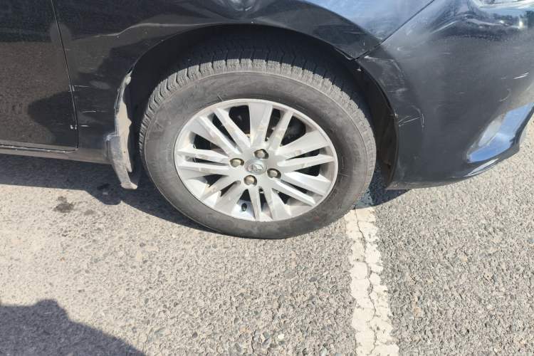 Used Toyota Vios 2014 1.5L Automatic ZhiZhen Edition Right Front Wheel Hub