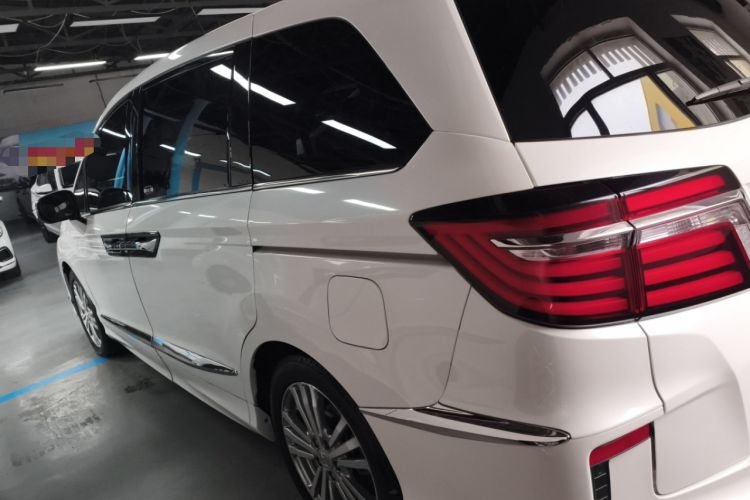 Used Honda Elysion 2016 2.4L Supreme Edition
