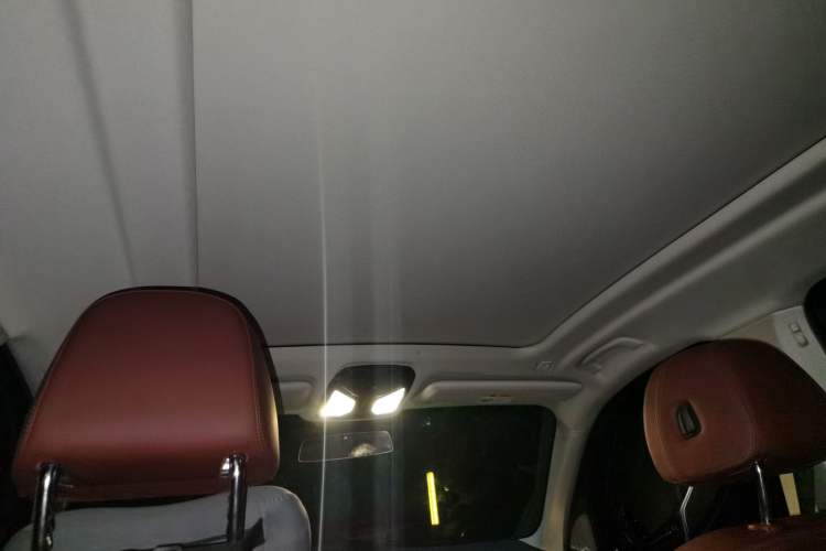 Used BMW X5 2022 xDrive 30Li Luxury M Sport Package
