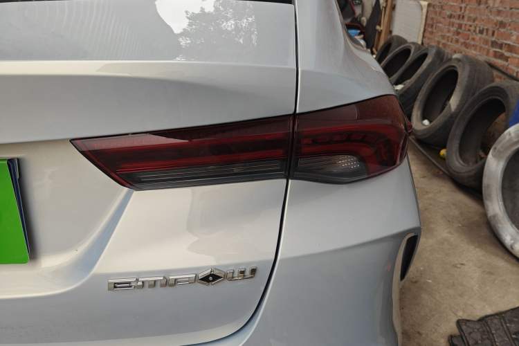 Used GAC Trumpchi EMPOW 2024 270T DCT Yingbao S Edition Right Rear Taillight