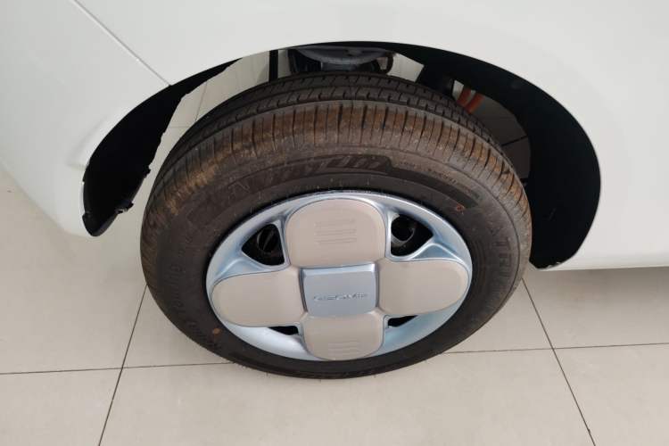 Used Geely Galaxy Panda 2024 Panda Mini 200km Endurance Bear
