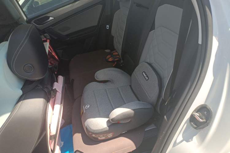 Used Volkswagen Tayron 2023 330TSI Two-Wheel-Drive R-Line High-Energy Version