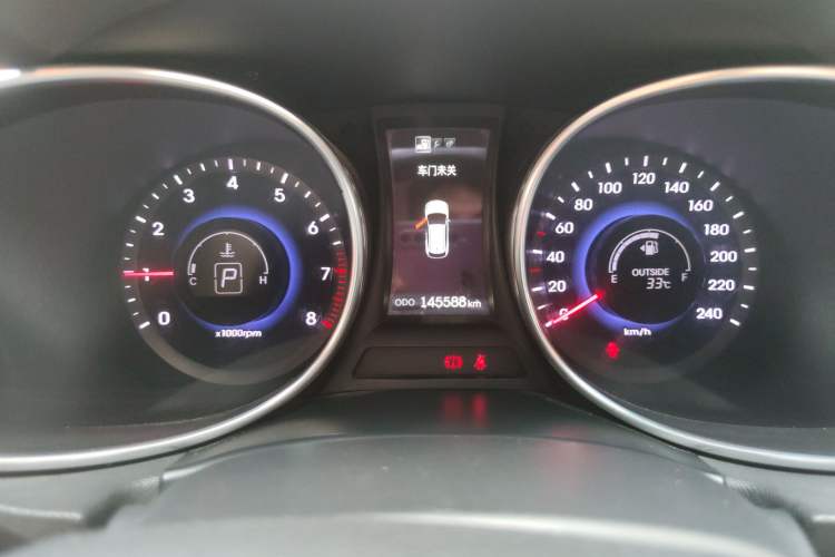 Used Hyundai Santa Fe 2015 2.0T Automatic All-Wheel Drive Smart Version 5 Seats
