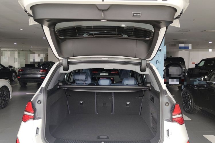 Used BMW X3 2025 xDrive30L Luxury Edition M Sport Package Trunk