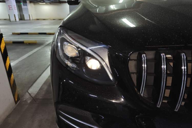 Used Mercedes-Benz GLC AMG 2017 AMG GLC 43 4MATIC Right Front Headlight