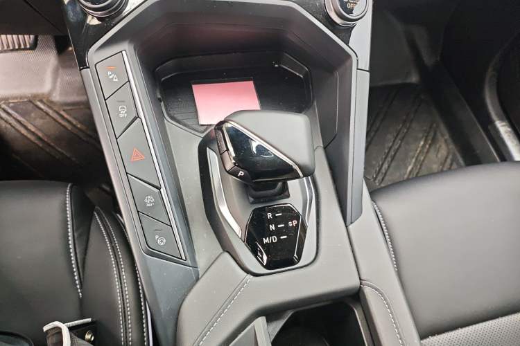 Used Lynk & Co 06 2023 Remix 1.5T Shero
