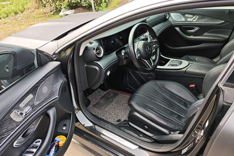 Used Mercedes-Benz CLS 2021 CLS 300 Sport Edition Driver Seat