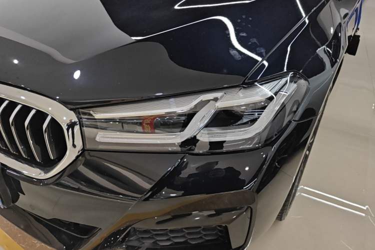 Used BMW 5 Series 2022 Second Facelift 530Li Leading Edition M Sport Package
