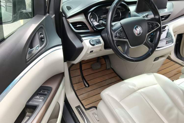 Used Buick GL8 2020 Land Business Class 652T Premium Model