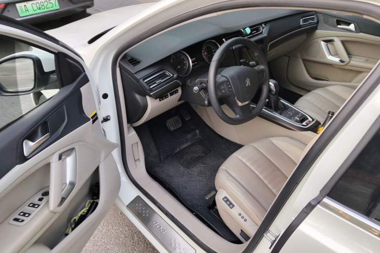 Used Peugeot 408 2014 1.6T Automatic Supreme Edition Driver Seat