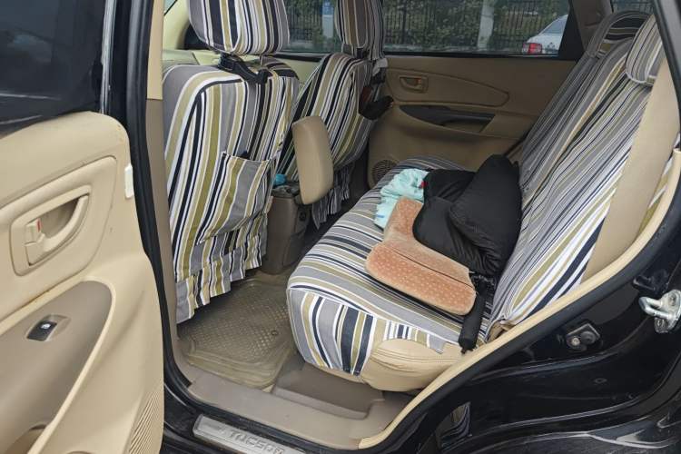 Used Hyundai Tucson 2013 2.0L Manual Two-Wheel Drive Fashion Edition
