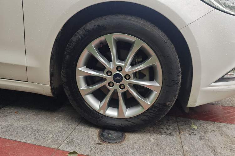 Used Ford Mondeo 2017 EcoBoost 180 Stylish Model
