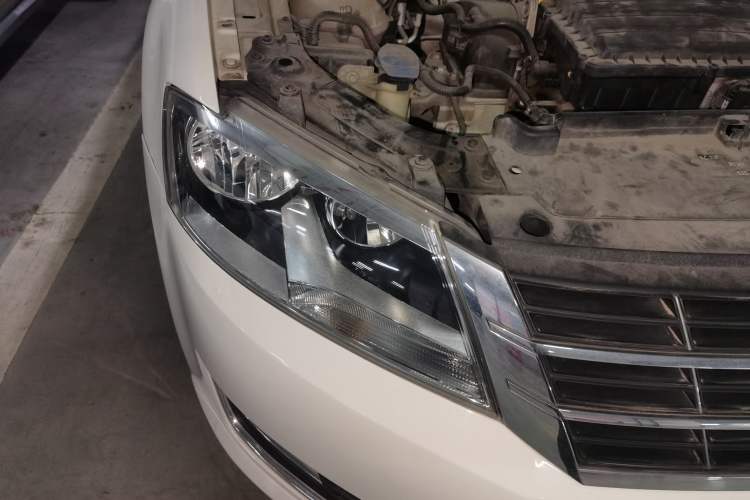 Used Volkswagen Gran Lavida 2013 1.6L Automatic Comfort Model
