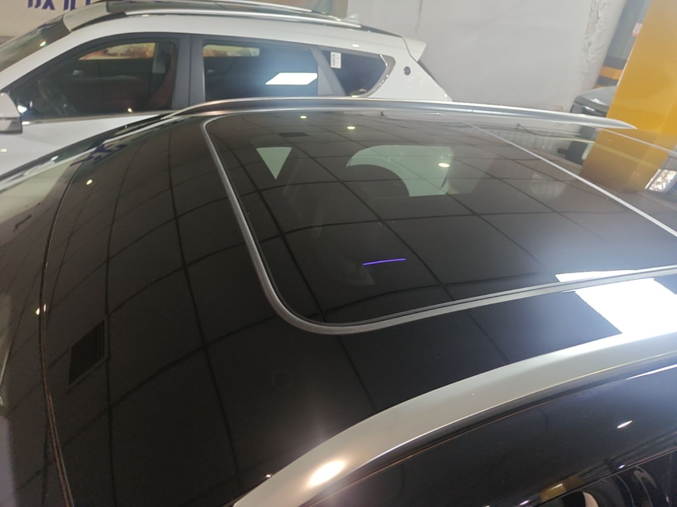 Hongqi HS3 PHEV 2025 Model 117km Jingwei Edition — снимка 7