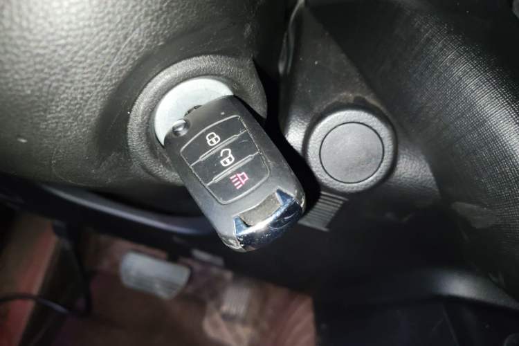 Used Great Wall King Kong Poer 2024 2.0T Automatic 8AT Diesel 4x4 Elite Flatbed Interior 1