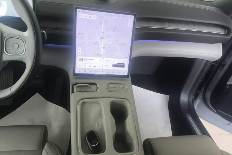 Used Nio ES6 2024 75 kWh
