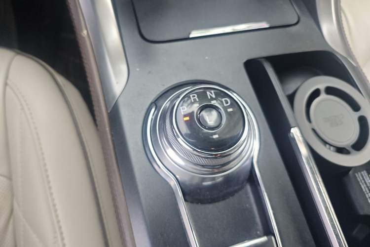 Used Ford Mondeo 2017 2.0L HEV ZhiZun Flagship Version