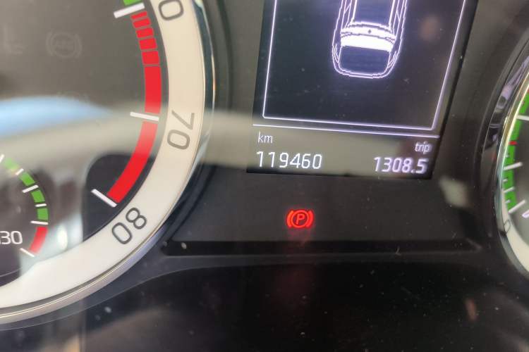 Used Skoda Kodiaq 2018 Facelifted TSI330 5-Seater Two-Wheel-Drive Luxury Enjoyment Edition
