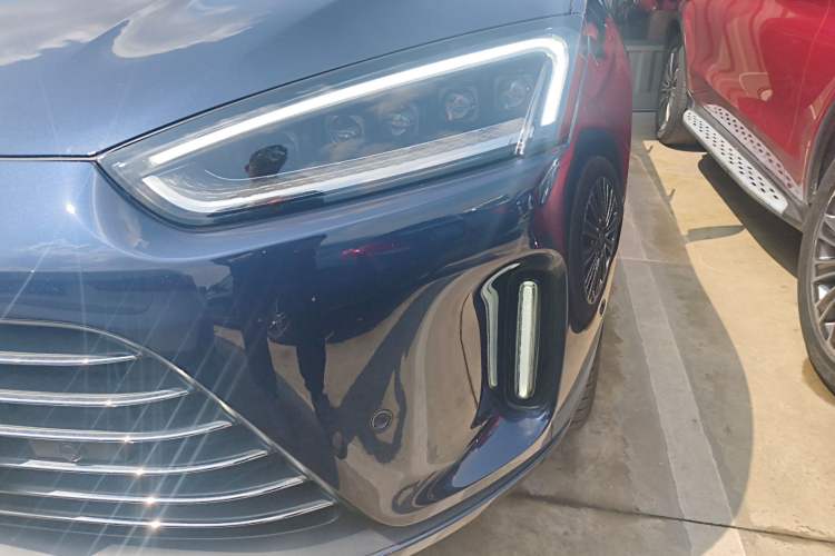 Used Hima AITO M5 2022 Extended-Range Four-Wheel Drive Ultimate Edition Left Front Headlight