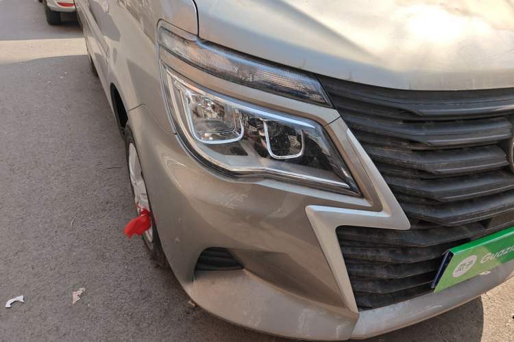 Used FORTHING Lingzhi 2025 M5 1.6L Short Wheelbase Practical 5-Seat Model
