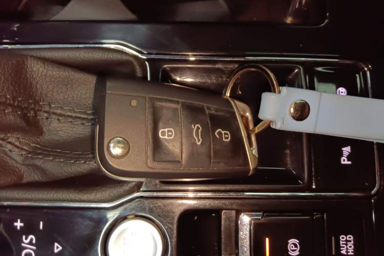 Used Volkswagen Teramont X 2020 Facelifted 330TSI Two-Wheel-Drive Luxury Edition
