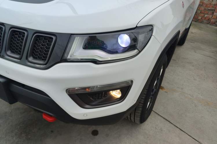 Used Jeep Compass 2017 200TS Automatic High-Performance All-Wheel Drive Edition