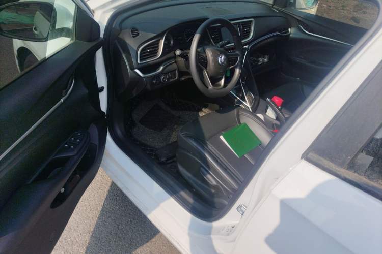 Used Buick GT 2021 Exemplar 1.5L Automatic Elite Version Driver Seat