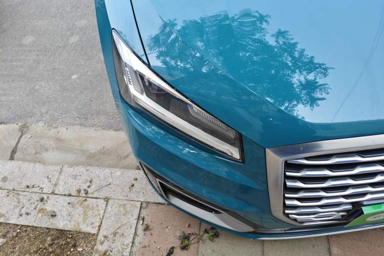 Used Audi Q2L 2018 35 TFSI Fashionable & Elegant Version China VI Emission Standard Right Front Headlight