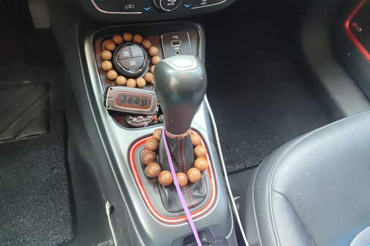 Used Jeep Compass 2017 200TS Automatic High-Performance All-Wheel Drive Edition
