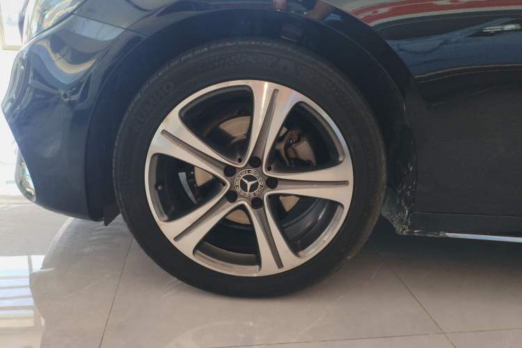 Used Mercedes-Benz E-Class 2016 E 200 L Sport Edition
