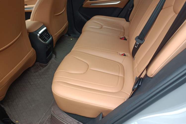 Used Bestune Yueyi 07 2025 210km Joyful Edition