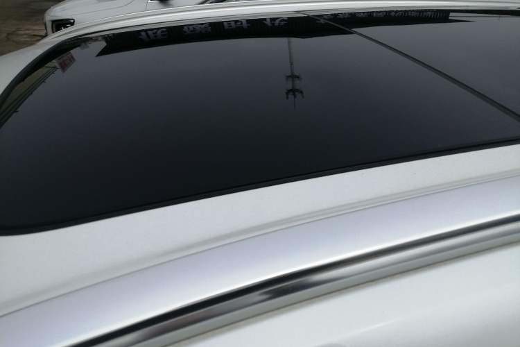 Used Volvo XC60 2023 B5 4x4 Smart Luxury Edition Roof