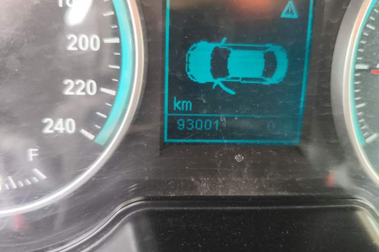 Used Brilliance H530 2011 1.6L Manual Comfort Version
