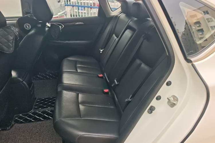 Used Nissan Sylphy 2018 1.6XV CVT Deluxe Edition Left Rear Seat