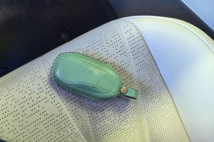 Used IM L7 2022 Pro Model Interior 1